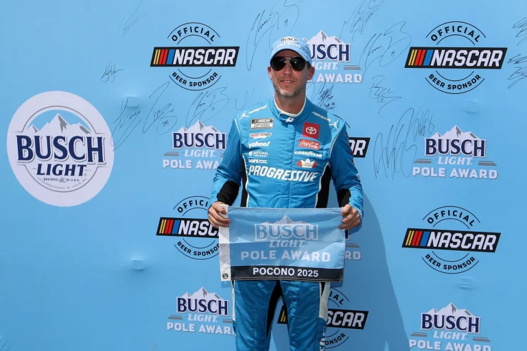 Denny Hamlin praises Chase Briscoe