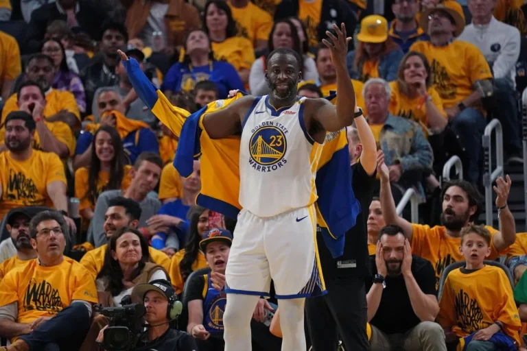Draymond Green writing therapeutic book