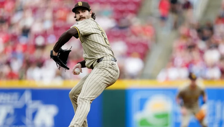 Dylan Cease season struggles