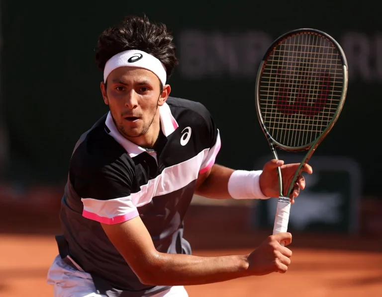 Emilio Nava honors late Braun Levi French Open