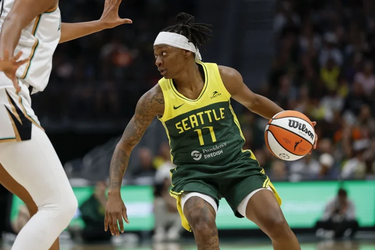 Erica Wheeler WNBA family dinner