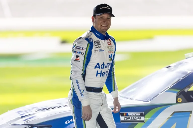 Erik Jones NASCAR in-season tournament