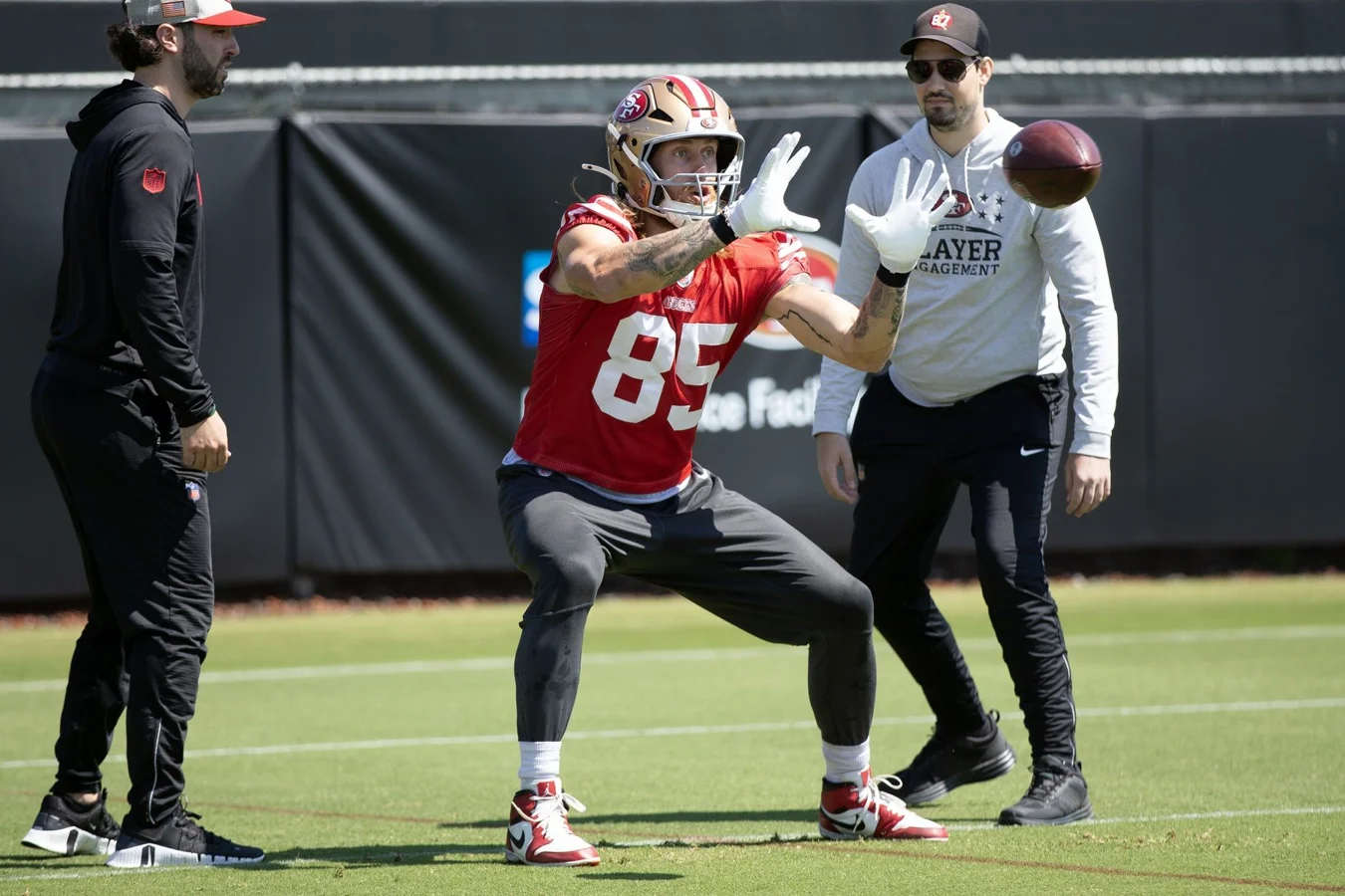 George Kittle calls for tight end market revolution