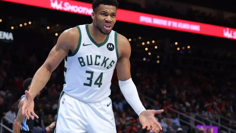Giannis Antetokounmpo Bucks offseason trade rumors
