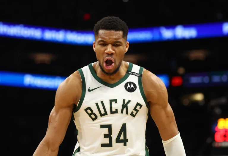 Giannis Antetokounmpo Bucks trade and free agency plans