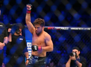 Henry Cejudo Embarrasses Himself Mixing Up Fight Facts Live with Tracy Cortez—Fans Laugh Out Loud