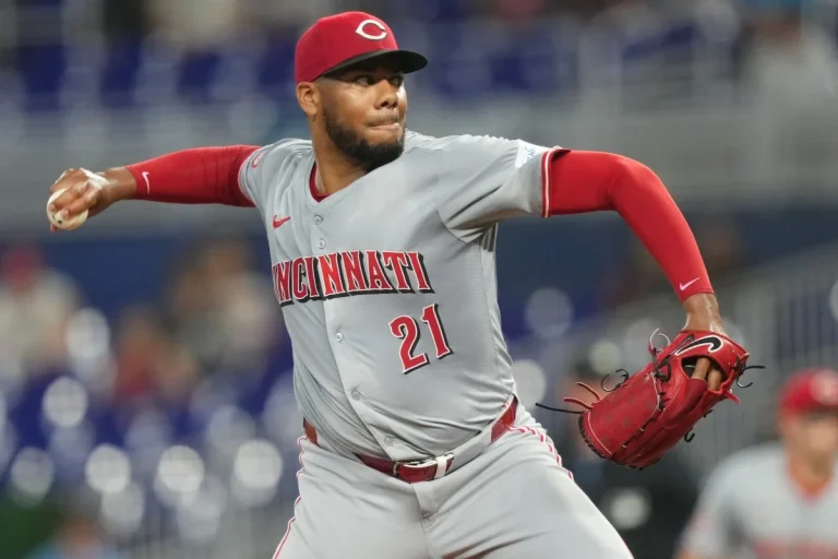 Hunter Greene Reds update