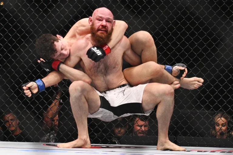 Ilia Topuria UFC 317 prediction