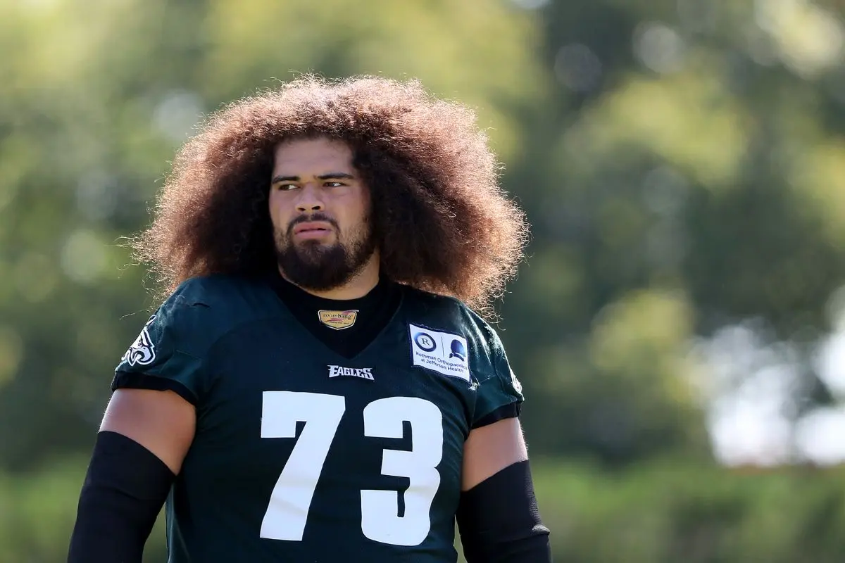 Isaac Seumalo