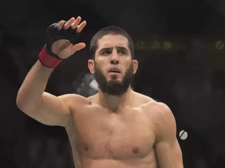 Islam Makhachev fight strategy