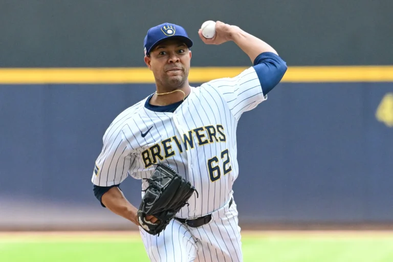 J.P. Crawford leadership and batting resurgence Mariners