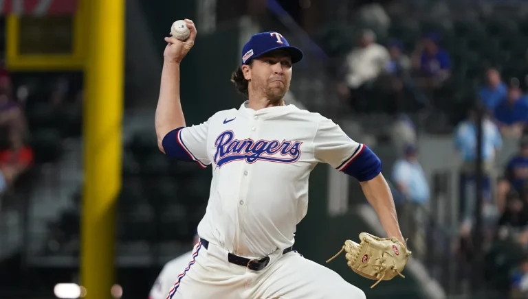 Jacob deGrom resilience and comeback in MLB