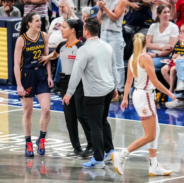 Jacy Sheldon Sophie Cunningham altercation