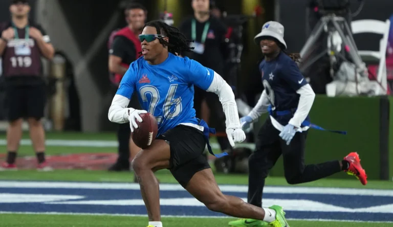 Jahmyr Gibbs versatile running back draft pick