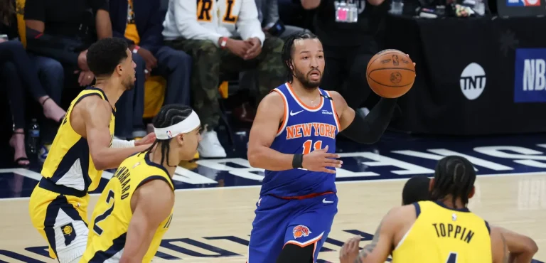 Jalen Brunson Knicks locker room tensions