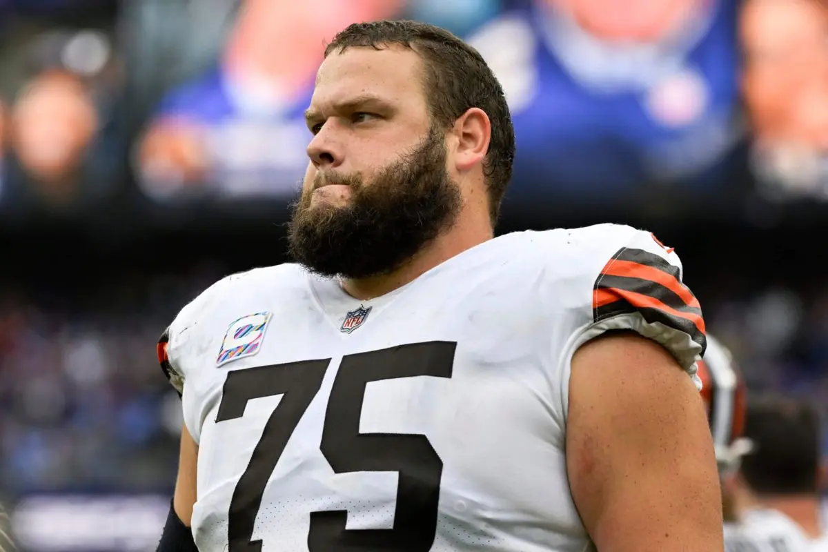 Joel Bitonio