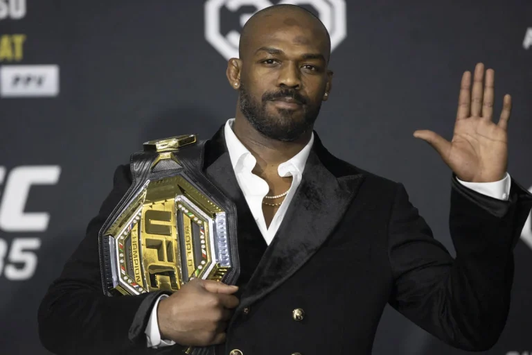 Jon Jones retirement heavyweight title