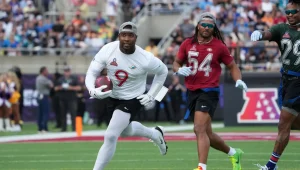 Jonnu Smith’s record season triggers major contract demands, shaking up AFC East tight end landscape