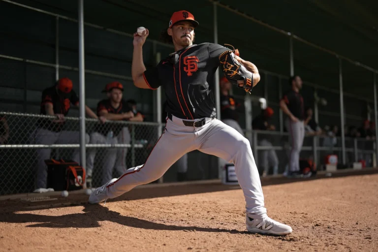 Jordan Hicks Red Sox bullpen