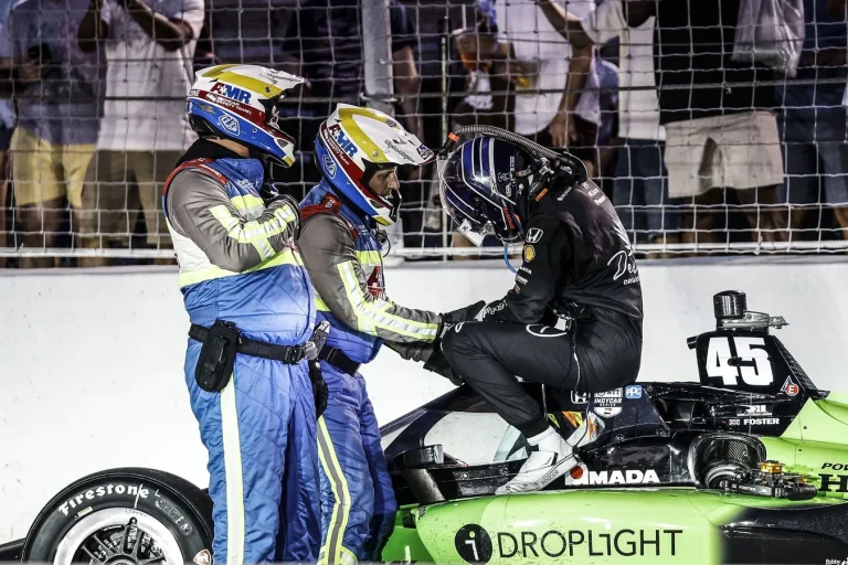 Josef Newgarden crash during Bommarito Automotive Group 500