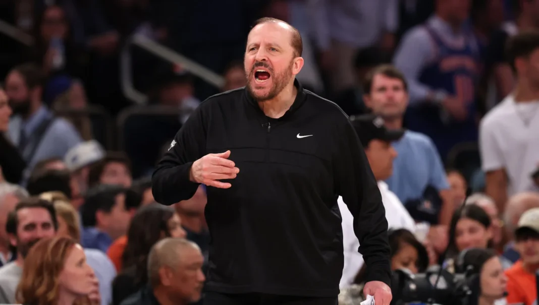 Josh Hart defends Thibodeau amid Knicks coaching chaos Josh Hart defends Thibodeau amid Knicks coaching chaos