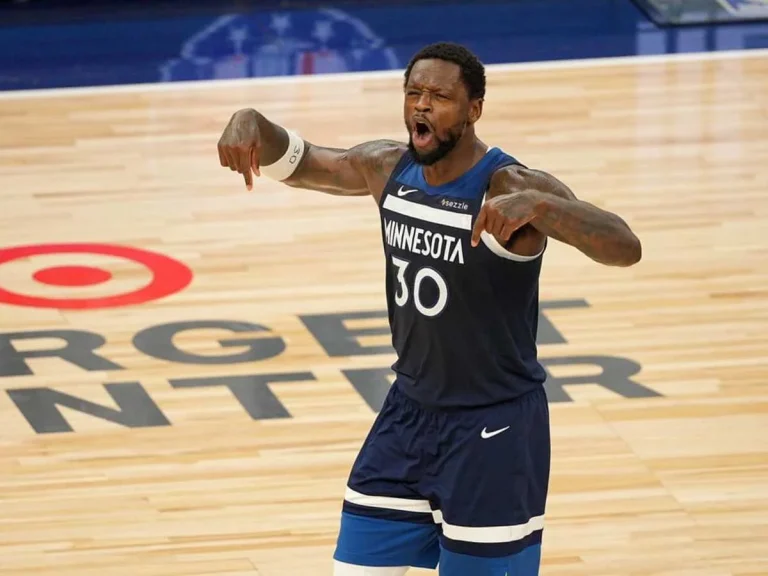 Julius Randle Knicks playoff struggle