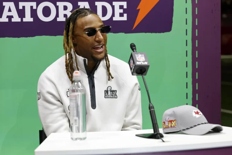 Justin Reid responds to fake Chiefs departure report