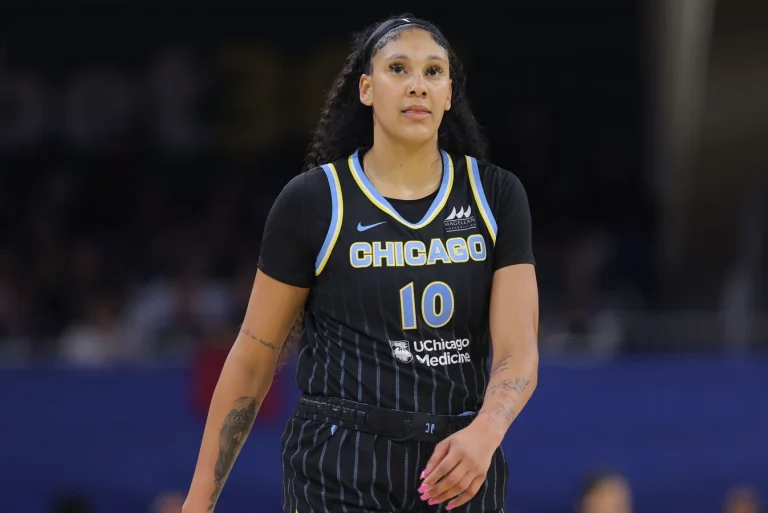 Kamilla Cardoso trade discussion Chicago Sky challenges