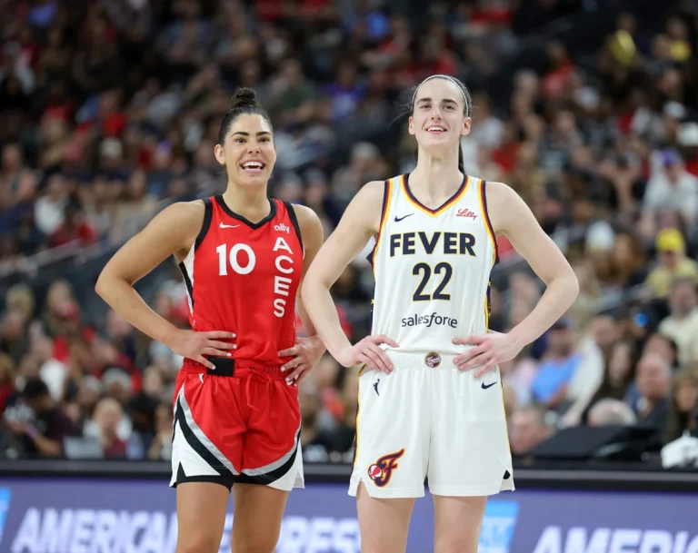 Kelsey Plum Caitlin Clark exchange