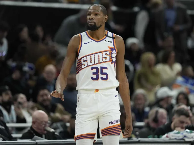 Kevin Durant trade talks Phoenix Suns Spurs