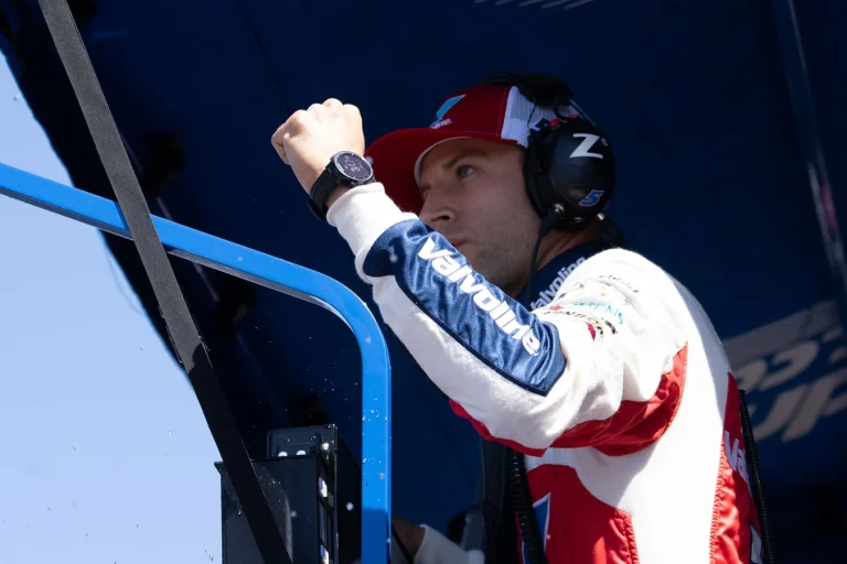 Kyle Larson Darlington crash PTSD impact on Hendrick Motorsports