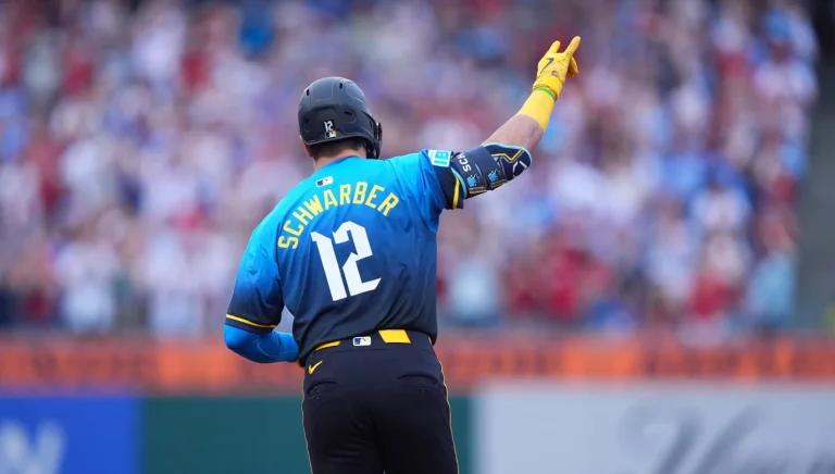 Kyle Schwarber Phillies ball boy magic catch