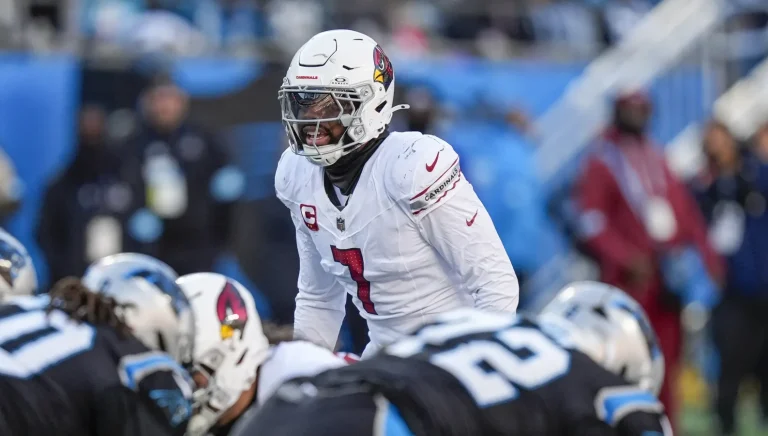 Kyzir White Titans linebacker solution