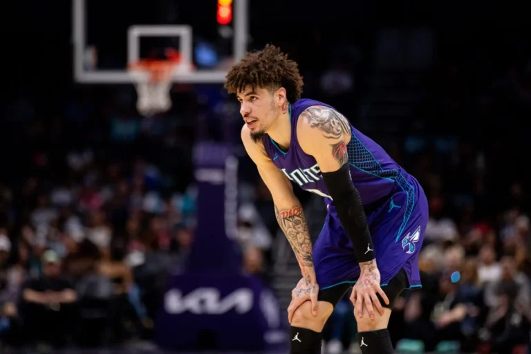 LaMelo Ball Hornets brotherhood