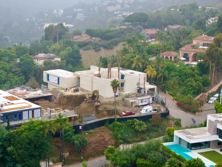 LeBron James Sparks Buzz with $37 Million Beverly Hills Mansion Rebuild Amid Lakers Contract Speculation LeBron James Sparks Buzz with $37 Million Beverly Hills Mansion Rebuild Amid Lakers Contract Speculation