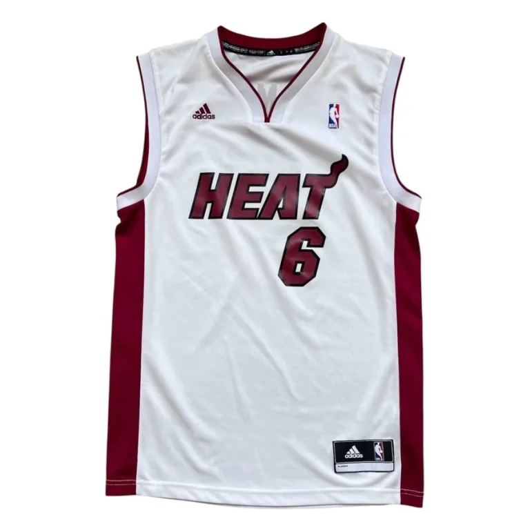 Dwyane Wade Claims His Miami Heat Legacy Surpasses LeBron James—A Bold Take in the GOAT Debate Dwyane Wade Claims His Miami Heat Legacy Surpasses LeBron James—A Bold Take in the GOAT Debate