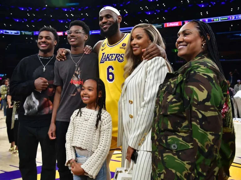 LeBron James mentoring Bronny Bryce