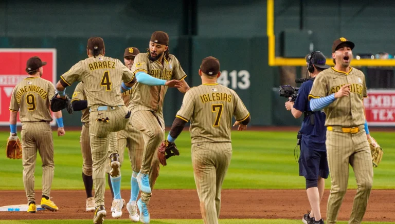 Luis Arraez trade speculation Padres Yankees