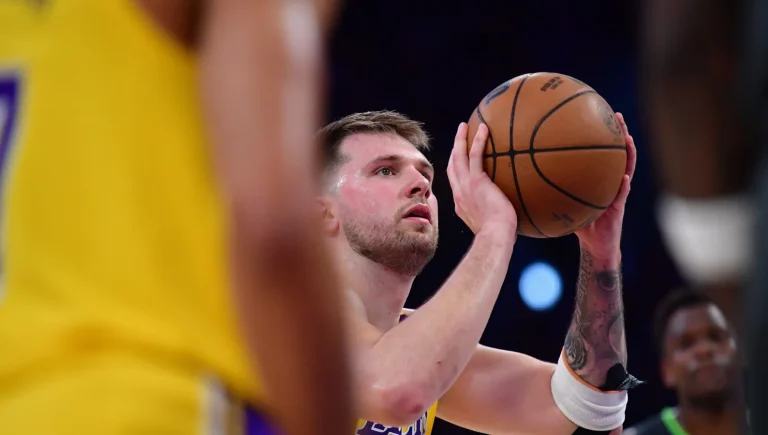 Luka Doncic Dallas Mavericks Transition