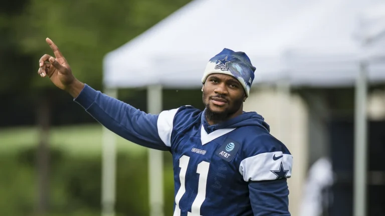 Micah Parsons praised by Myles Garrett at Cowboys camp