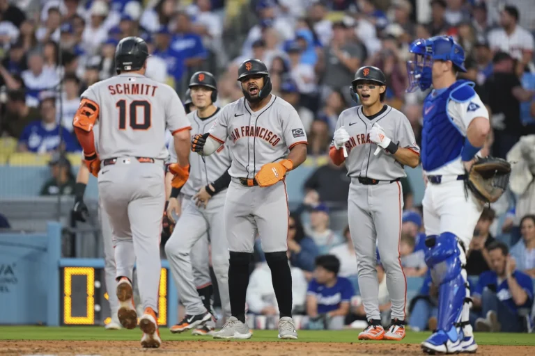 Michael Conforto struggles amid Dodgers outfield changes