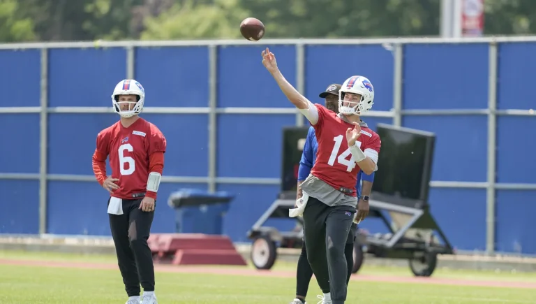 Mike White Buffalo Bills backup quarterback competition