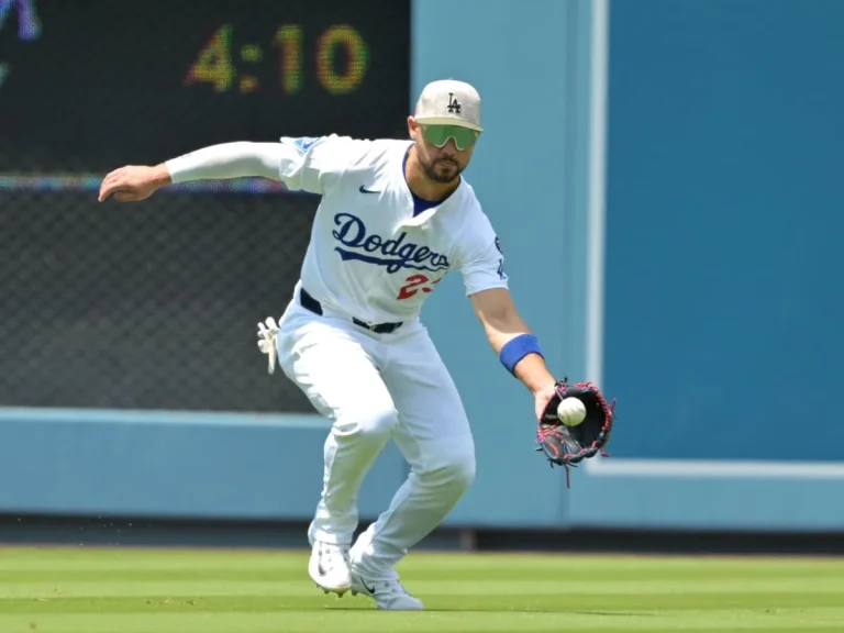 Mookie Betts Dodgers trade deadline decisions