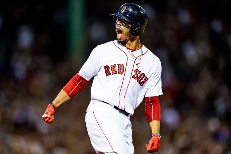 Mookie Betts on Dustin Pedroia's pregame routine