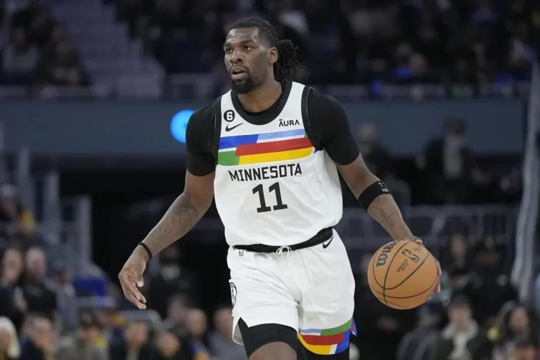 Naz Reid Timberwolves future contract decisions