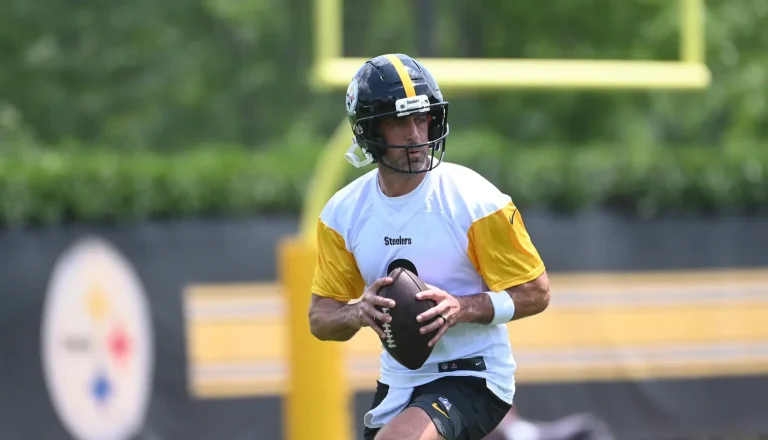 Patrick Mahomes Aaron Rodgers Debate