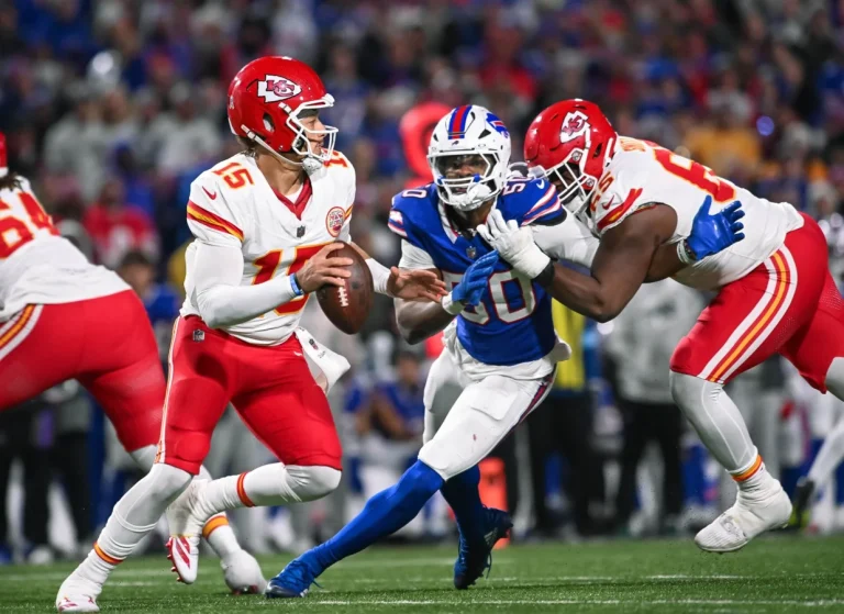 Patrick Mahomes Chiefs Superstar Defense