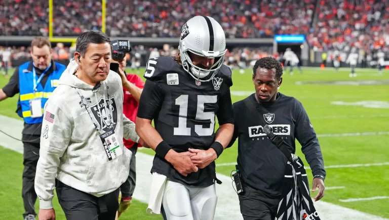 Patrick Mahomes and Gardner Minshew AFC West partnership