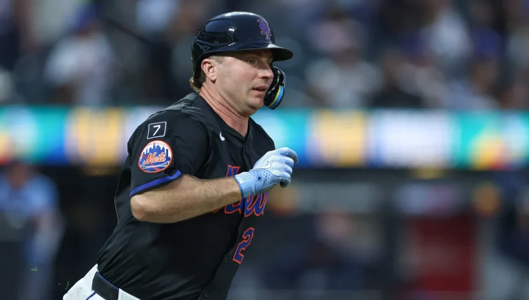 Pete Alonso MVP contention with $54 million contract