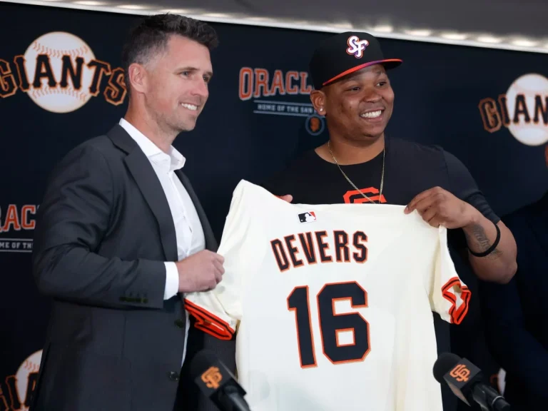 Rafael Devers Giants trade cost